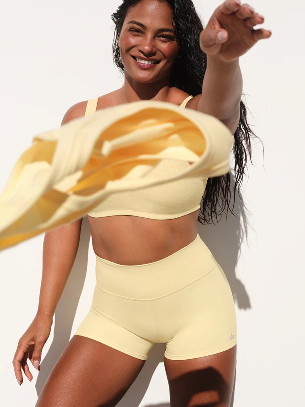 ALO Yoga Alosoft High-Waist Carefree Short in Warm Butter Heather